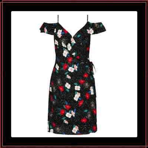 City Chic Dresses & Skirts - City Chic Wrap Dress